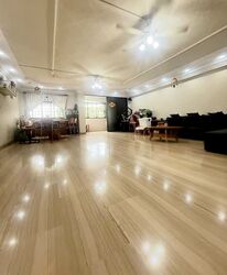 Blk 285A Toh Guan Road (Jurong East), HDB Executive #584497191